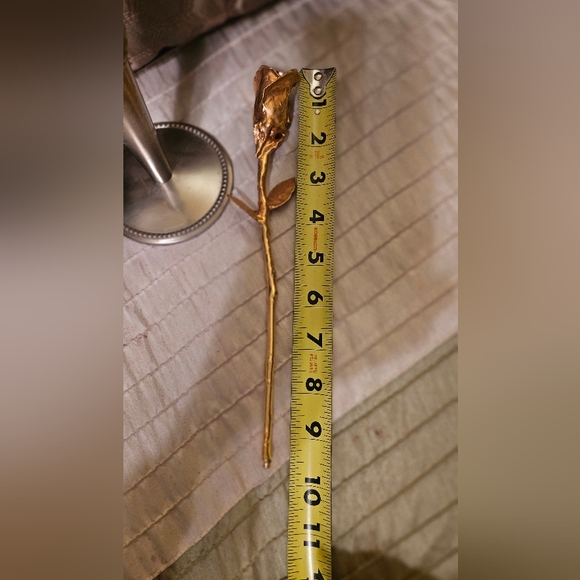 Gold Dipped Rose with Vase A Rose that never dies!! - Picture 5 of 6